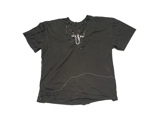 TORN TEE